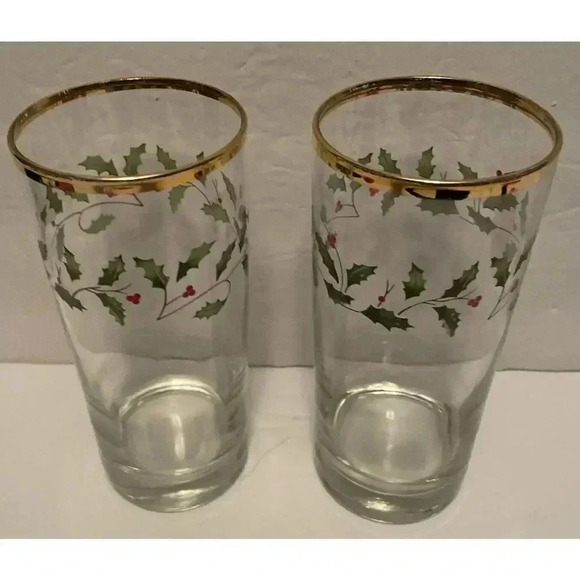 Lenox Holly & Berry Holiday Tall Glass Gold Trim Set Of 2 6.25”H x 2 7/8”W - Picture 2 of 8
